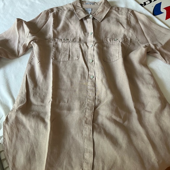 Chico’s no iron 100% linen button blouse - Picture 3 of 5
